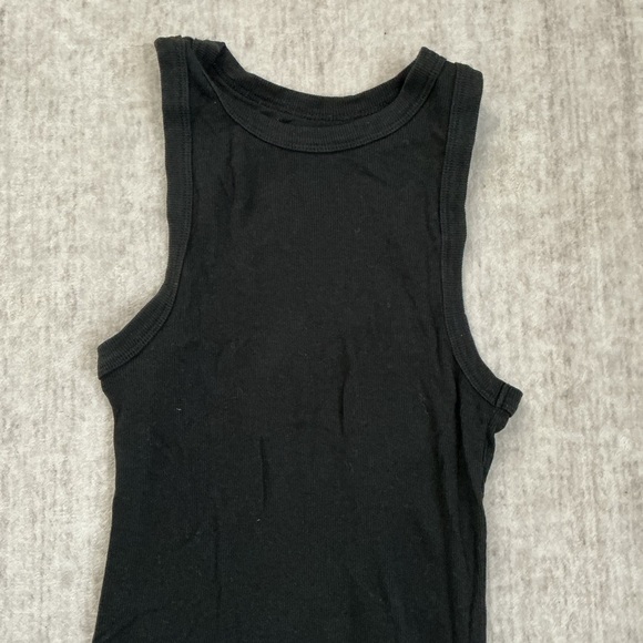 Back Tank - Picture 2 of 3